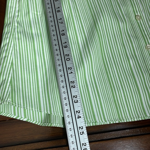 Women’s size 10 Lands’ End green/white pinstripe button-down long sleeve shirt - Picture 10 of 11